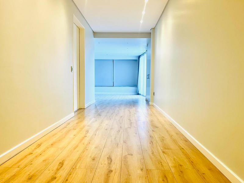 4 Bedroom Property for Sale in Constantia Western Cape